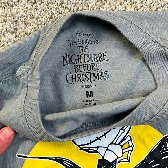 Nightmare Before Christmas T Shirt - Picture 3 of 4